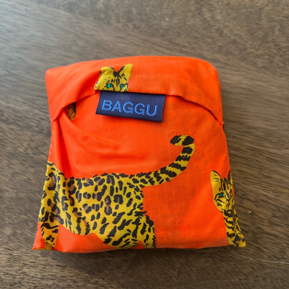 Baggu standard size bengal bag reusable RARE fancy animal leopard